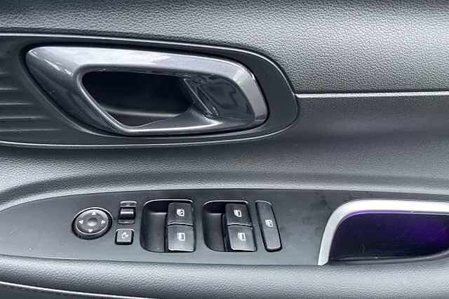 Hyundai BAYON Premium 1.0 T-GDi (100ps) Meta Blue