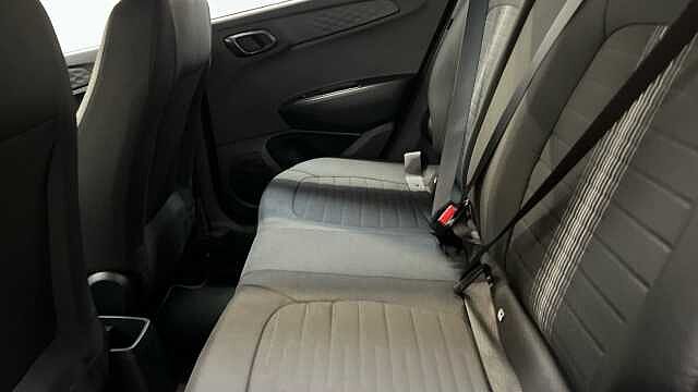 Hyundai I10 1.0 Advance Hatchback 5dr Petrol Auto Euro 6 (s/s) (63 ps) DRAGON RED