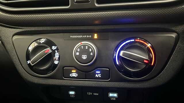 Hyundai I10 1.0 Advance Hatchback 5dr Petrol Auto Euro 6 (s/s) (63 ps) DRAGON RED