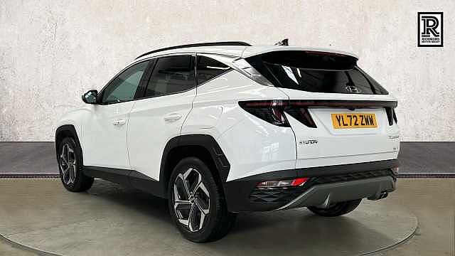 Hyundai TUCSON 1.6 h T-GDi Premium SUV 5dr Petrol Hybrid Auto Euro 6 (s/s) (230 ps) White