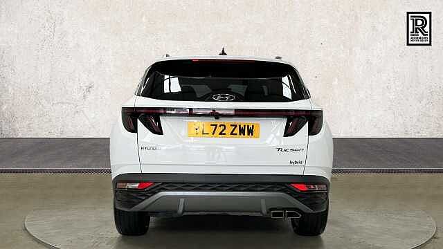 Hyundai TUCSON 1.6 h T-GDi Premium SUV 5dr Petrol Hybrid Auto Euro 6 (s/s) (230 ps) White