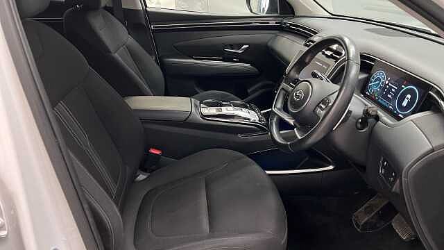 Hyundai TUCSON 1.6 h T-GDi Premium SUV 5dr Petrol Hybrid Auto Euro 6 (s/s) (230 ps) White