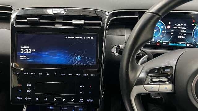 Hyundai TUCSON 1.6 h T-GDi Premium SUV 5dr Petrol Hybrid Auto Euro 6 (s/s) (230 ps) White