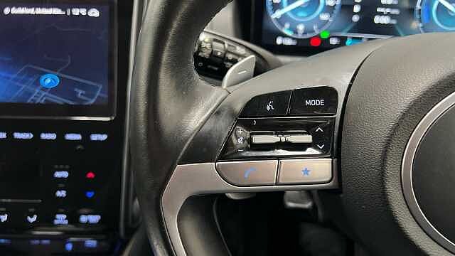 Hyundai TUCSON 1.6 h T-GDi Premium SUV 5dr Petrol Hybrid Auto Euro 6 (s/s) (230 ps) White