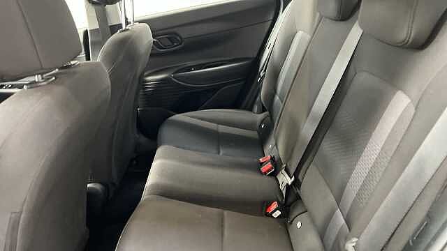 Hyundai I20 1.0 T-GDi Advance Hatchback 5dr Petrol DCT Euro 6 (s/s) (100 ps) Phantom Black