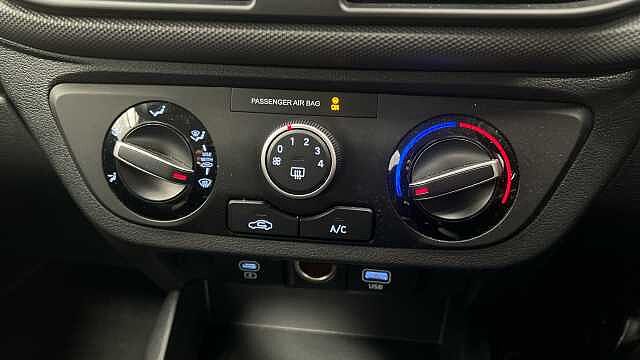 Hyundai I10 1.2 Advance Hatchback 5dr Petrol Auto Euro 6 (s/s) (84 ps) Mangrove Green