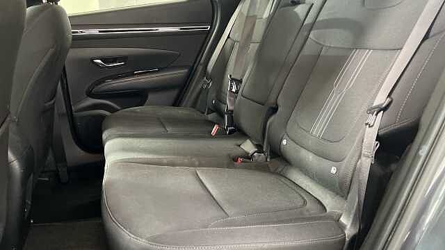Hyundai TUCSON 1.6 h T-GDi Premium SUV 5dr Petrol Hybrid Auto Euro 6 (s/s) (230 ps) Grey