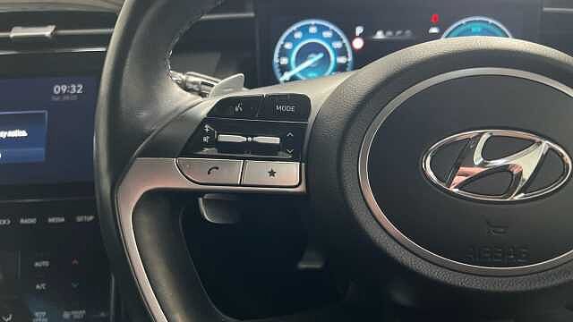 Hyundai TUCSON 1.6 h T-GDi Premium SUV 5dr Petrol Hybrid Auto Euro 6 (s/s) (230 ps) Grey