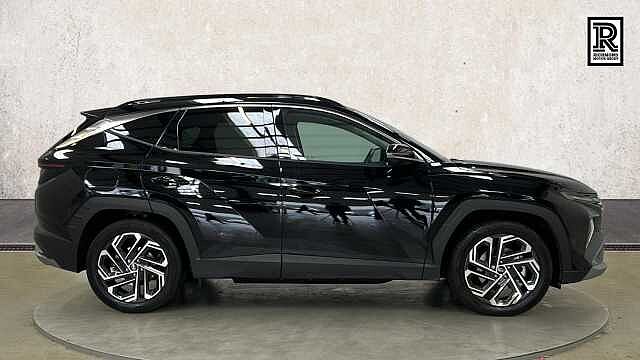 Hyundai TUCSON 1.6 T-GDi 13.8kWh Ultimate SUV 5dr Petrol Plug-in Hybrid Auto Euro 6 (s/s) (253 ABYSS BLACK