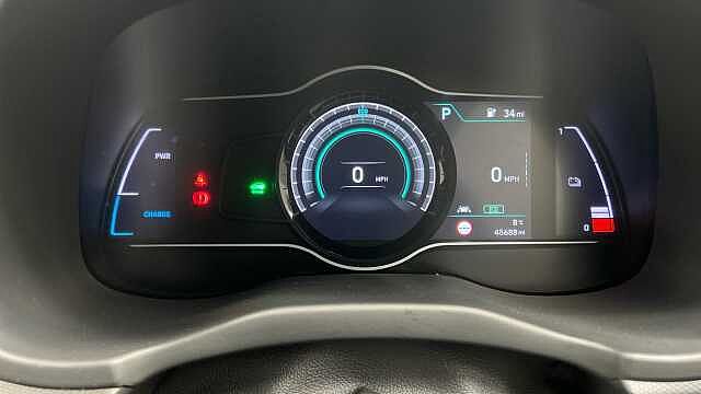 Hyundai KONA 64kWh Premium SE SUV 5dr Electric Auto (7kW Charger) (204 ps) Red