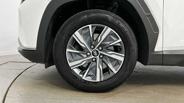 Hyundai TUCSON 1.6 T-GDi SE Connect SUV 5dr Petrol Manual Euro 6 (s/s) (150 ps) White