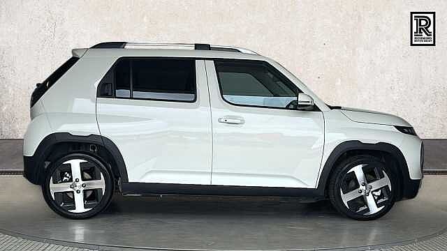 Hyundai INSTER Long Range 49kWh 02 SUV 5dr Electric Auto (115 ps) Natural Ivory
