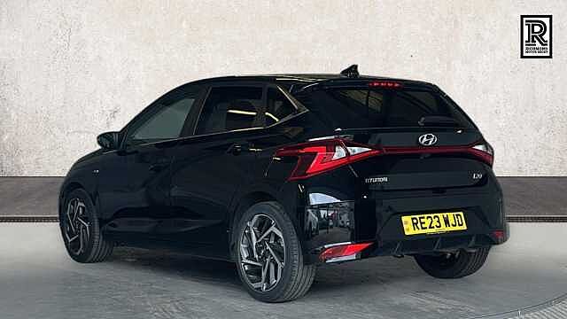 Hyundai I20 1.0 T-GDi MHEV Premium Hatchback 5dr Petrol Hybrid Manual Euro 6 (s/s) (100 ps) Black