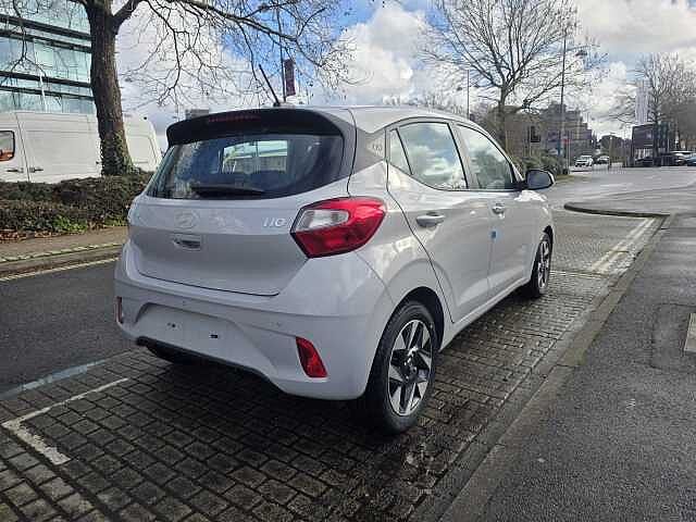 Hyundai i10 1.0 Advance Hatchback 5dr Petrol Auto Euro 6 (s/s) (63 ps)