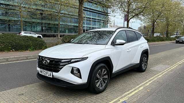 Hyundai TUCSON 1.6 T-GDi SE Connect SUV 5dr Petrol Manual Euro 6 (s/s) (150 ps) Atlas White