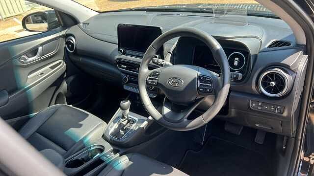 Hyundai KONA 1.6 h-GDi Ultimate SUV 5dr Petrol Hybrid DCT Euro 6 (s/s) (141 ps) Black