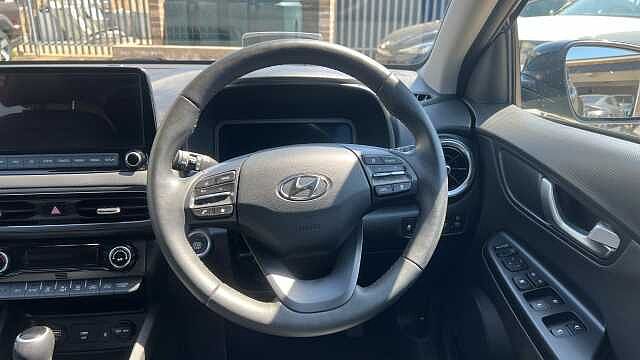 Hyundai KONA 1.6 h-GDi Ultimate SUV 5dr Petrol Hybrid DCT Euro 6 (s/s) (141 ps) Black