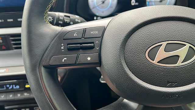 Hyundai I20 1.0 T-GDi Tech Line Hatchback 5dr Petrol DCT Euro 6 (s/s) (90 ps) MANGROVE GREEN