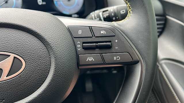 Hyundai I20 1.0 T-GDi Tech Line Hatchback 5dr Petrol DCT Euro 6 (s/s) (90 ps) MANGROVE GREEN
