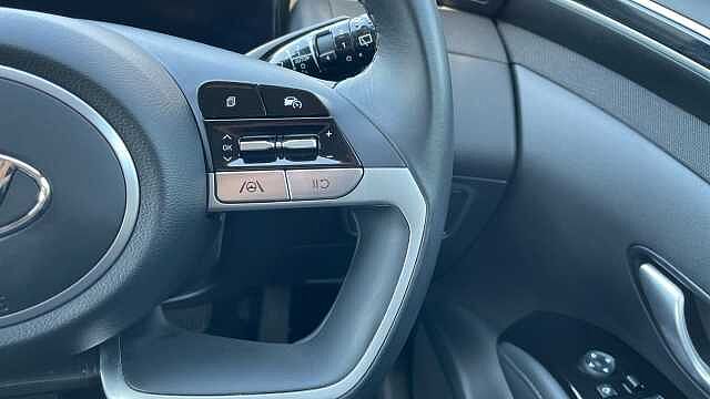 Hyundai TUCSON 1.6 T-GDi MHEV SE Connect SUV 5dr Petrol Hybrid DCT Euro 6 (s/s) (150 ps) Black