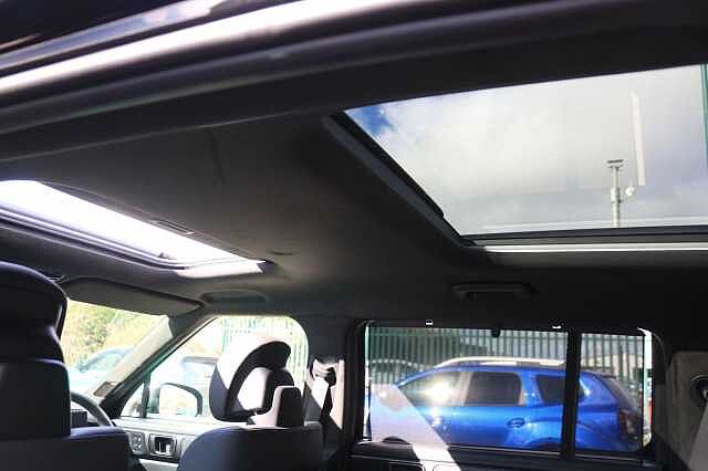 Hyundai SANTA FE 1.6 h T-GDi Calligraphy Auto Euro 6 (s/s) 5dr (7Seat) Black