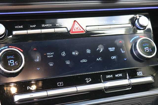 Hyundai SANTA FE 1.6 h T-GDi Calligraphy Auto Euro 6 (s/s) 5dr (7Seat) Black