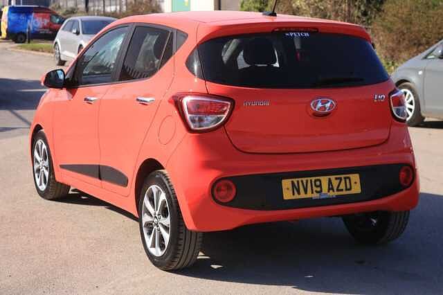 Hyundai I10 1.2 Premium SE Euro 6 5dr Red