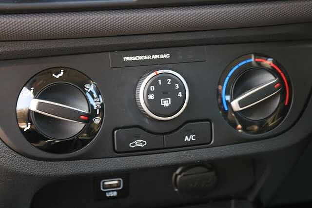 Hyundai I10 1.0 SE Connect Auto Euro 6 (s/s) 5dr Grey