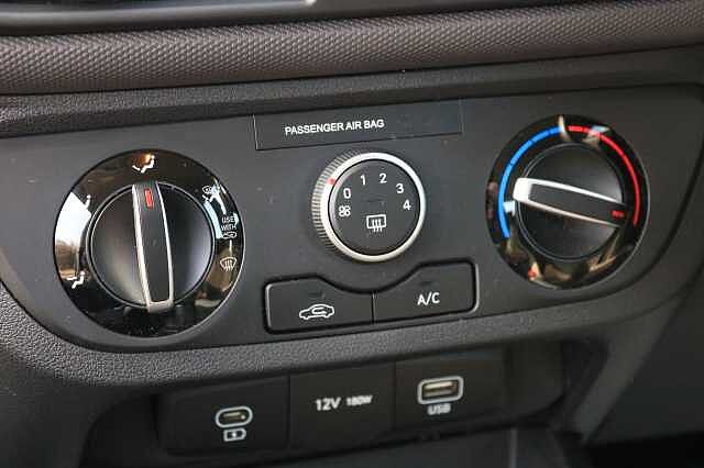 Hyundai i10 1.2 Advance 5dr Auto