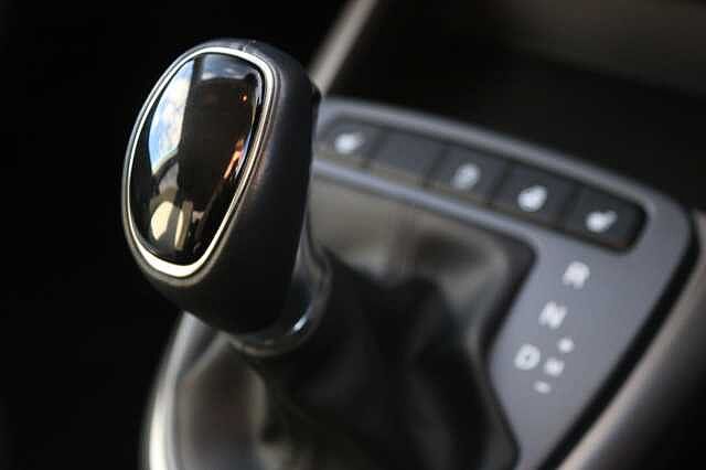 Hyundai I10 1.2 Premium Auto Euro 6 (s/s) 5dr Blue