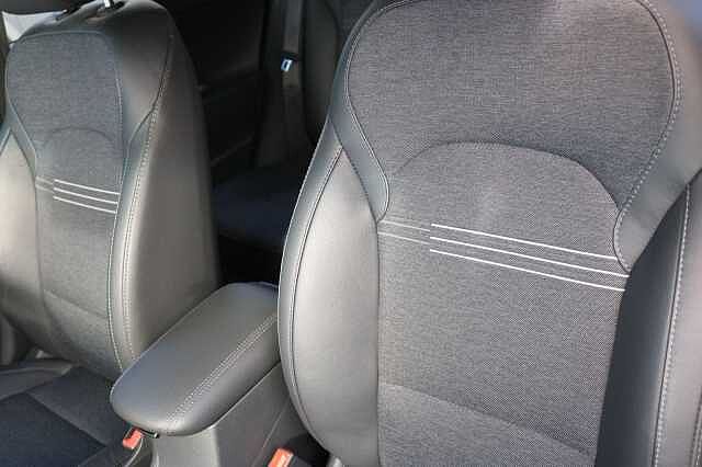 Hyundai I30 1.0 T-GDi MHEV Premium DCT Euro 6 (s/s) 5dr Grey