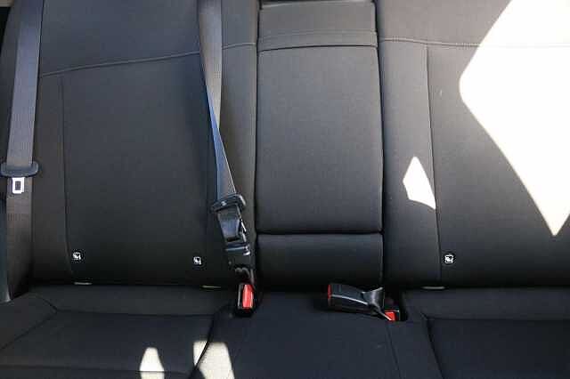 Hyundai KONA 1.0T Advance 5dr Green