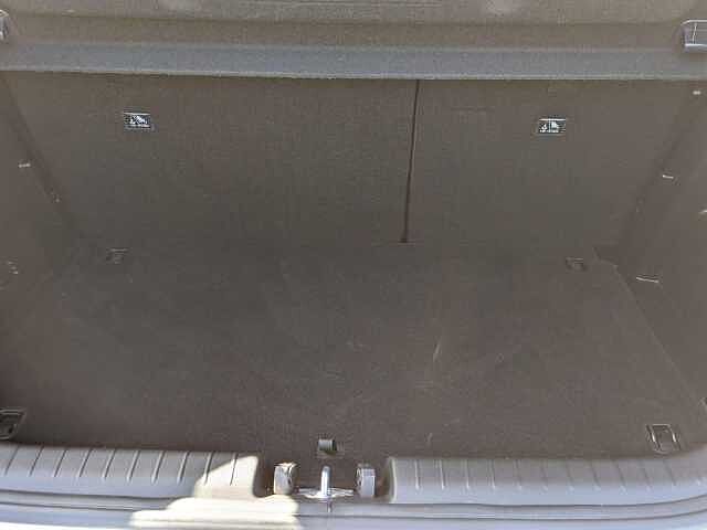 Hyundai I20 1.0T GDi 48V MHD SE Connect 5dr White