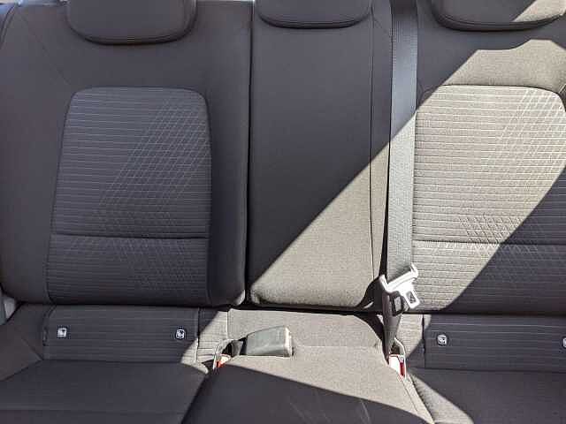 Hyundai I20 1.0T GDi 48V MHD SE Connect 5dr White