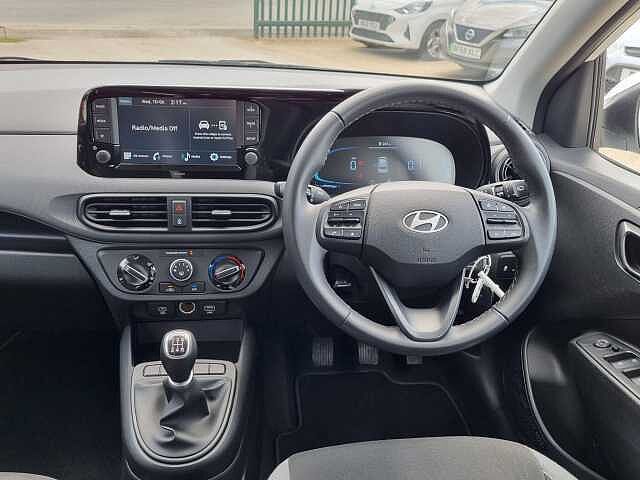 Hyundai I10 1.0 Advance 5dr White