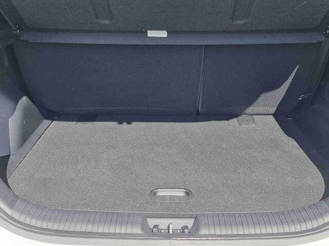 Hyundai IX20 1.6 Premium Nav 5dr White