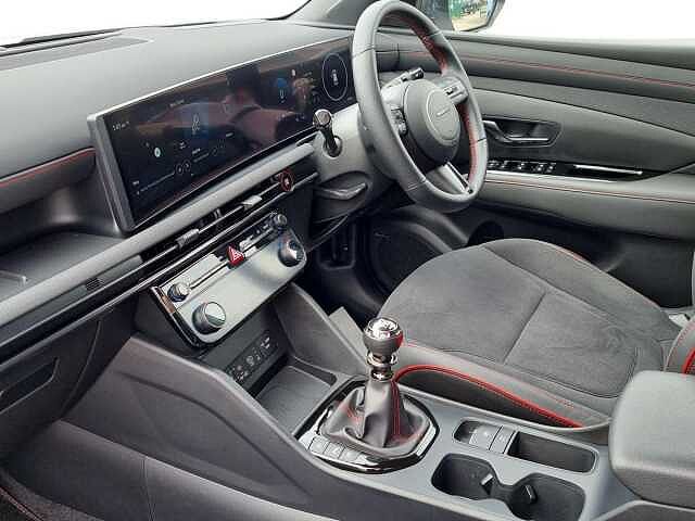 Hyundai TUCSON 1.6T N Line S 5dr White