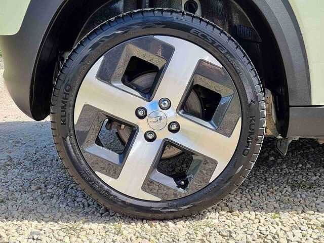 Hyundai INSTER 85kW 02 49kWh 5dr Auto Yellow