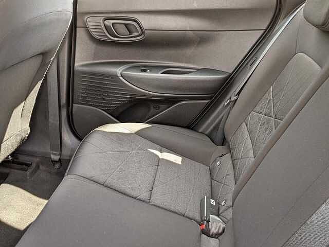 Hyundai BAYON 1.0 TGDi 48V MHEV SE Connect 5dr Green