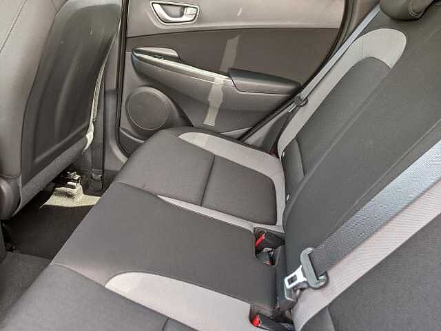 Hyundai KONA 1.0T GDi Play Edition 5dr Red