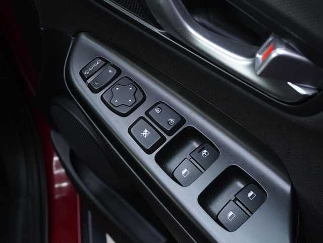 Hyundai KONA 1.6 h-GDi Premium SUV 5dr Petrol Hybrid DCT Euro 6 (s/s) (141 ps)