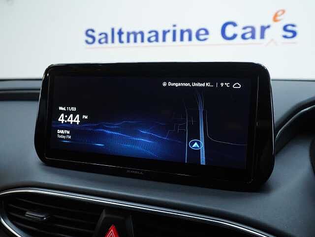 Hyundai SANTA FE 1.6 T-GDi 13.8kWh Premium SUV 5dr Petrol Plug-in Hybrid Auto 4WD Euro 6 (s/s) (2 Black