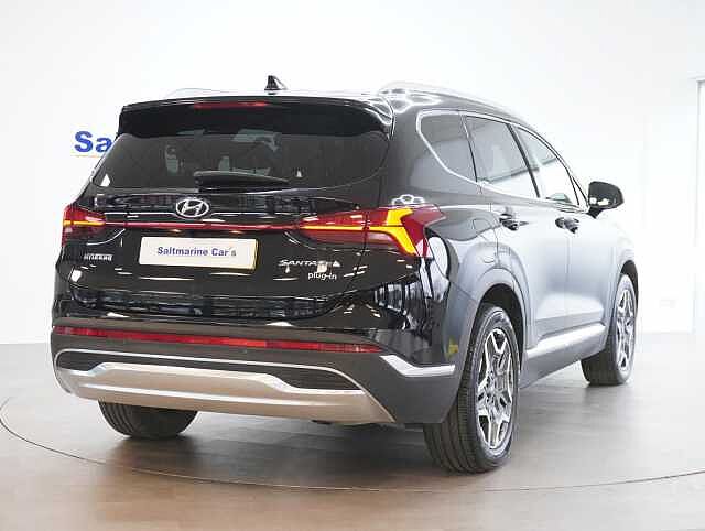 Hyundai SANTA FE 1.6 T-GDi 13.8kWh Premium SUV 5dr Petrol Plug-in Hybrid Auto 4WD Euro 6 (s/s) (2 Black