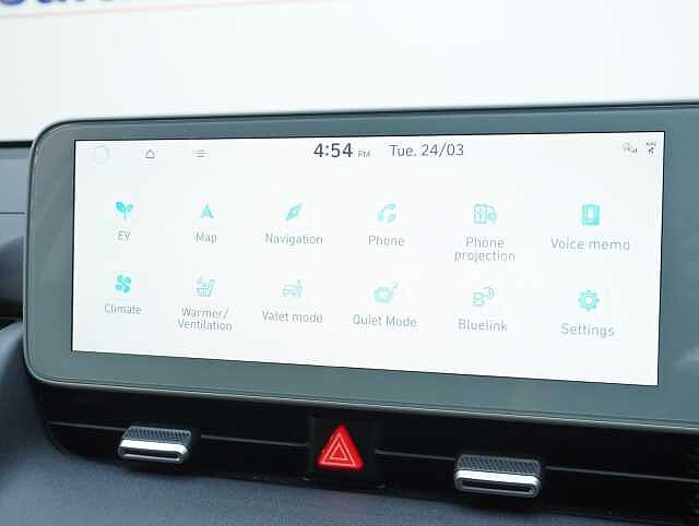 Hyundai IONIQ 5 73kWh Ultimate Hatchback 5dr Electric Auto AWD (305 ps) Tech Pack and Eco Pack Atlas White