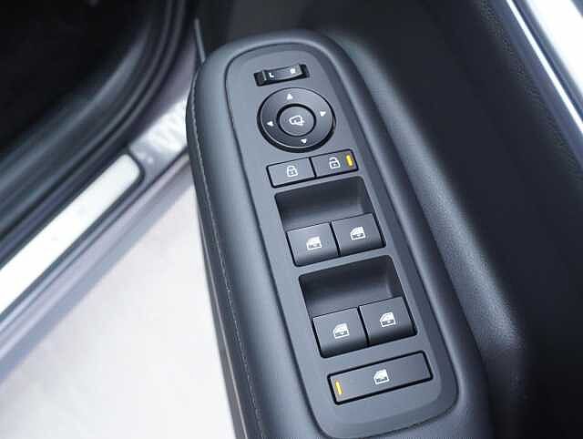 Hyundai SANTA FE 1.6 h T-GDi Ultimate SUV 5dr Petrol Hybrid Auto 4WD Euro 6 (s/s) (7Seat) (215 ps Magnetic Grey