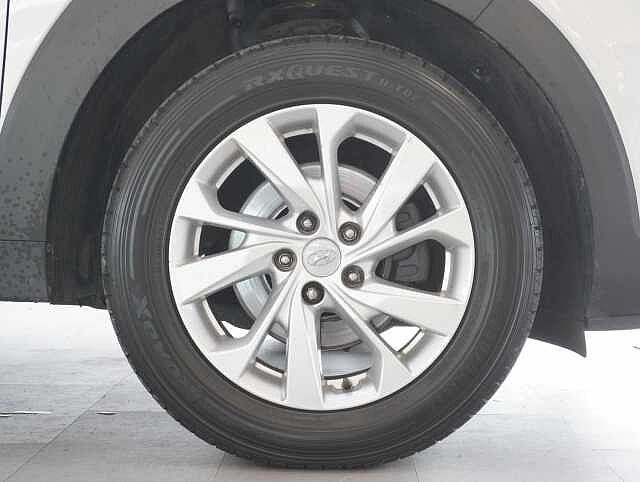 Hyundai TUCSON 1.6 T-GDi SE Nav SUV 5dr Petrol DCT Euro 6 (s/s) (177 ps) Platinum Silver