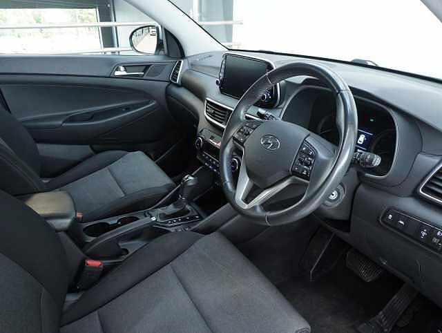 Hyundai TUCSON 1.6 T-GDi SE Nav SUV 5dr Petrol DCT Euro 6 (s/s) (177 ps) Platinum Silver
