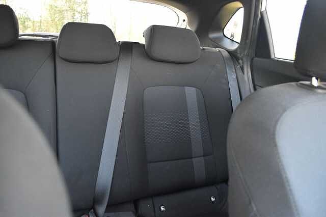 Hyundai I20 1.0T GDi 90 Black Line 5dr White