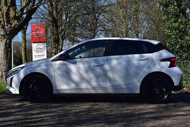Hyundai I20 1.0T GDi 90 Black Line 5dr White