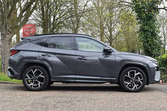 Hyundai TUCSON 1.6T Hybrid N Line S 5dr Auto Grey